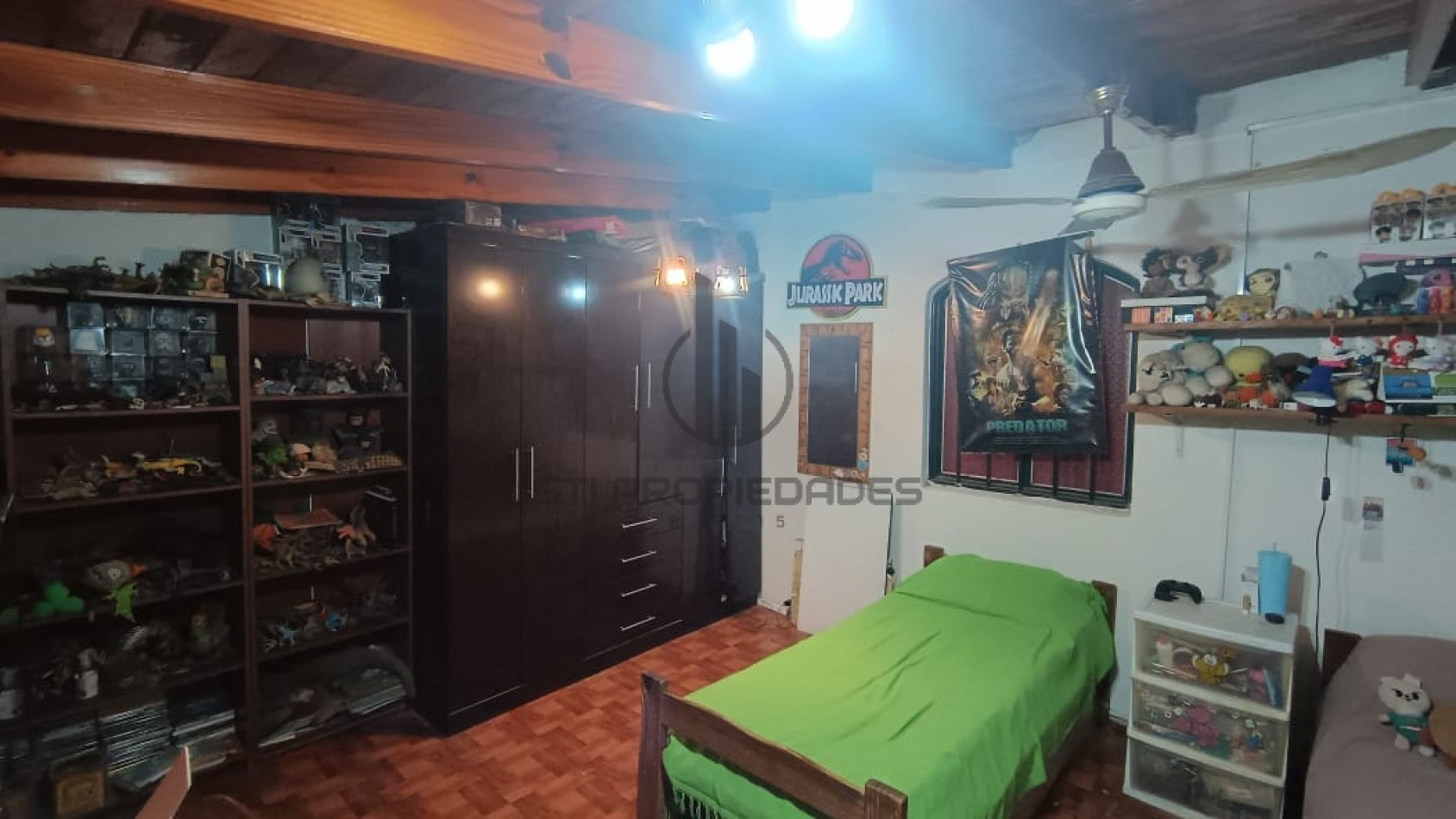 Venta de casa en Arroyito - ideal dos familias