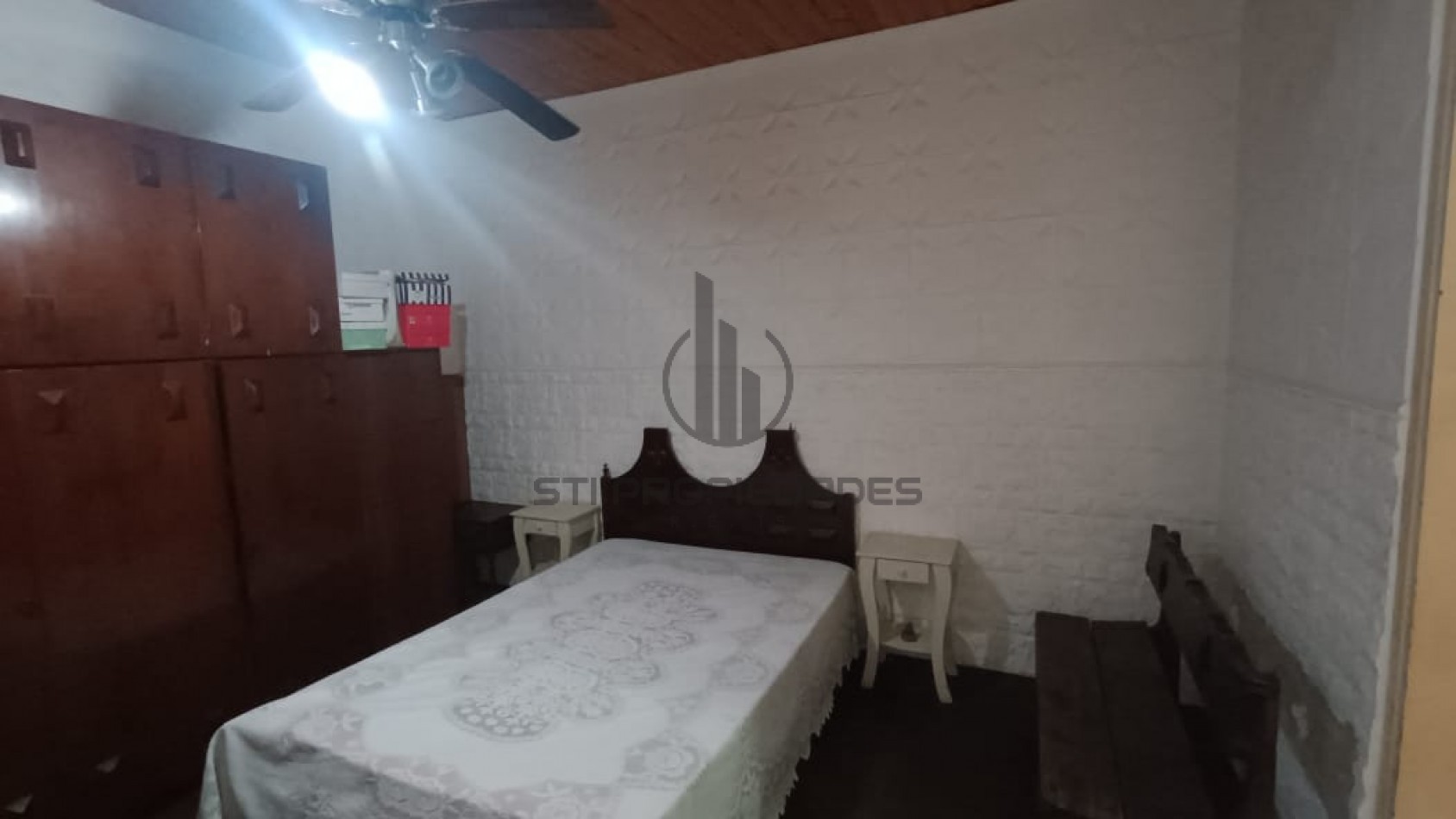 Venta de casa en Arroyito - ideal dos familias