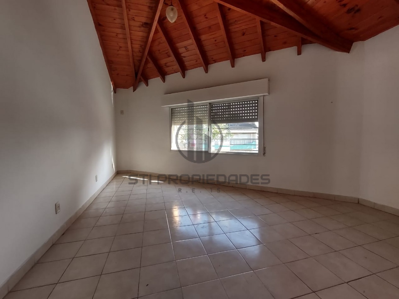 Venta departamento planta alta de dos dormitorios