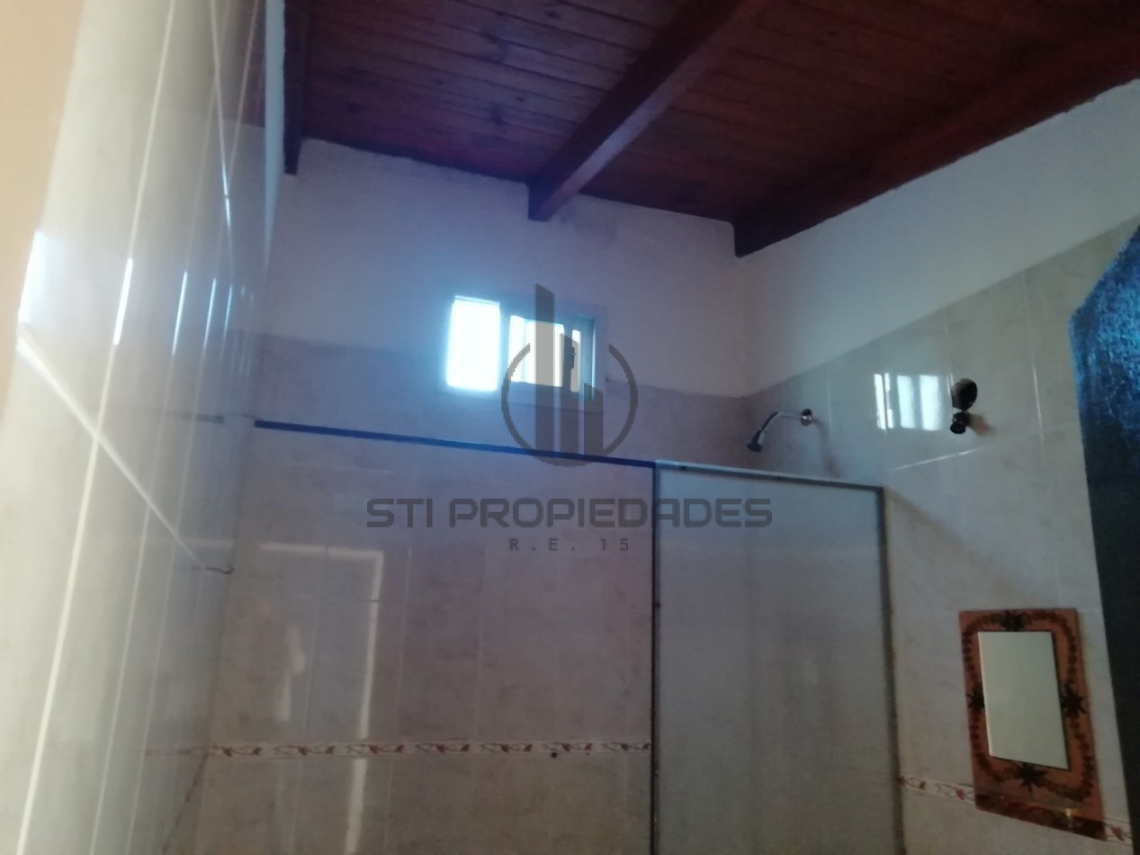 Venta departamento en barrio Azcuenaga - Planta alta - Dos dormitorios