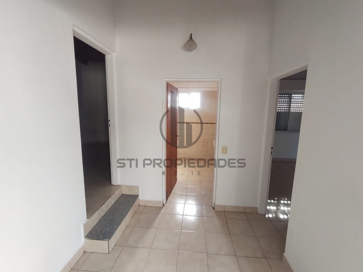 Venta departamento planta alta de dos dormitorios