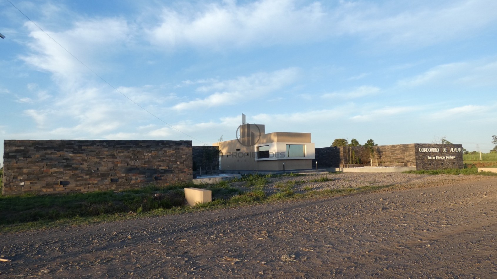 A 30' de Funes - 48 CTAS FIJAS + ENRTEGA INICIAL