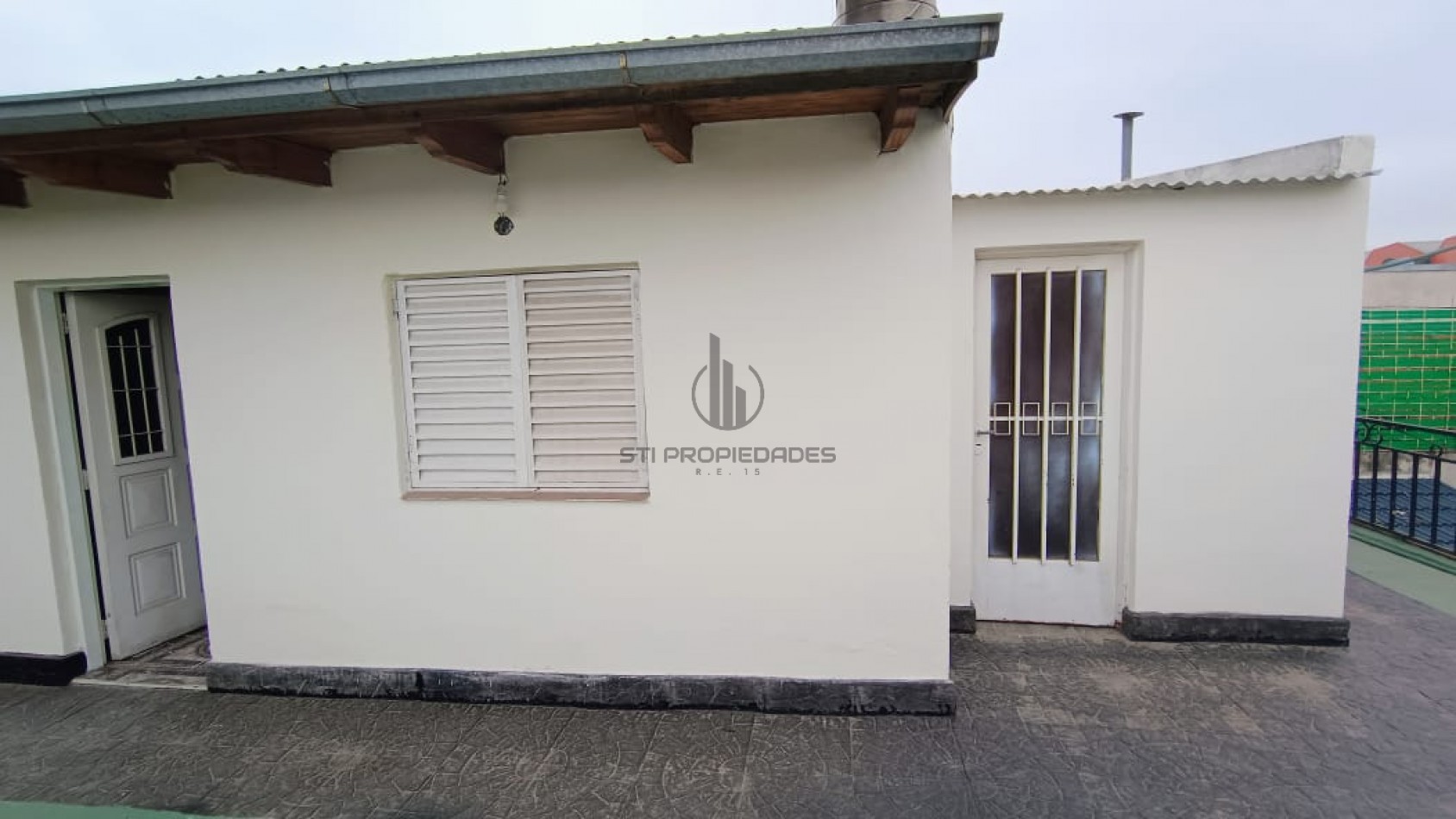 Alquiler de casa planta alta - dos dormiotorios