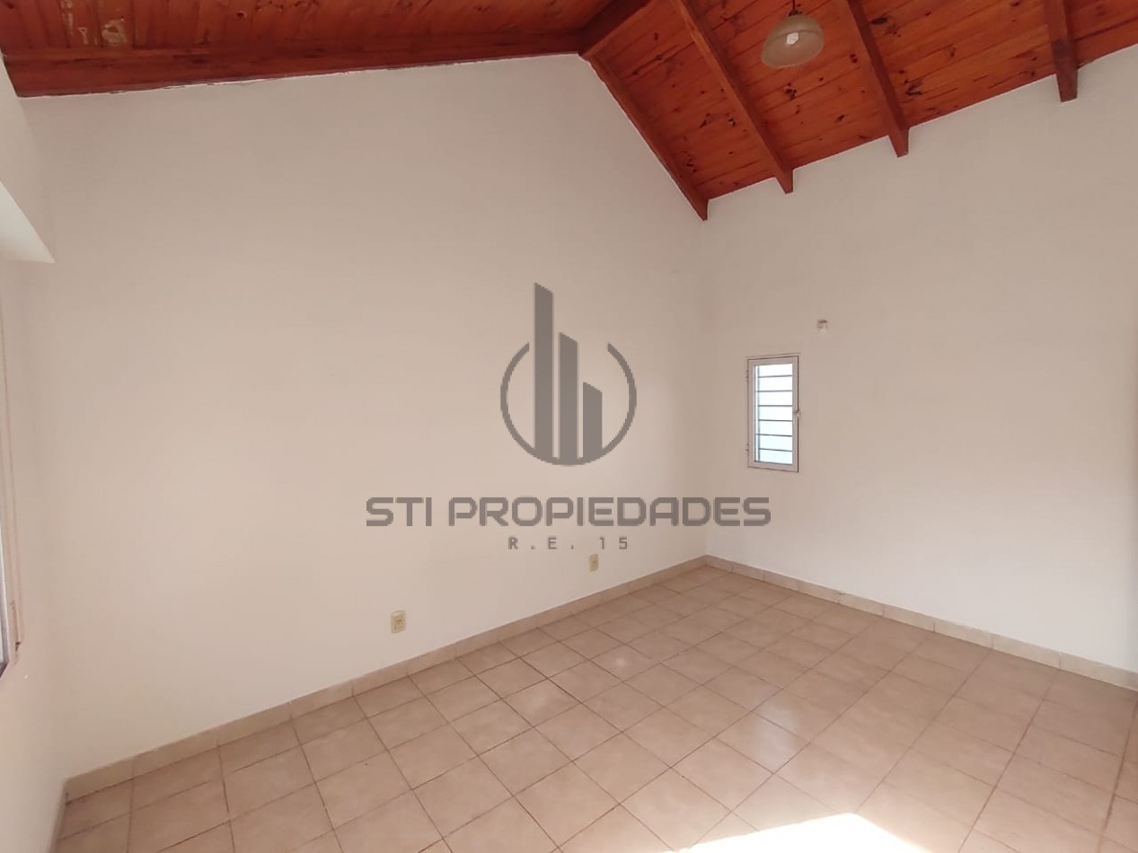 Venta departamento planta alta de dos dormitorios