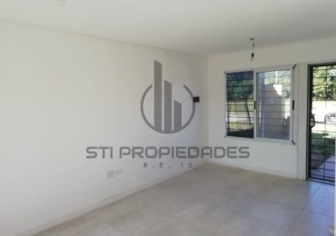 Vendo duplex de dos dormitorios con cochera